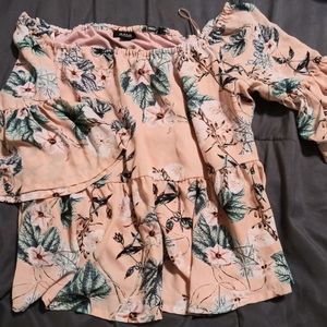 NWOT Pink and floral top